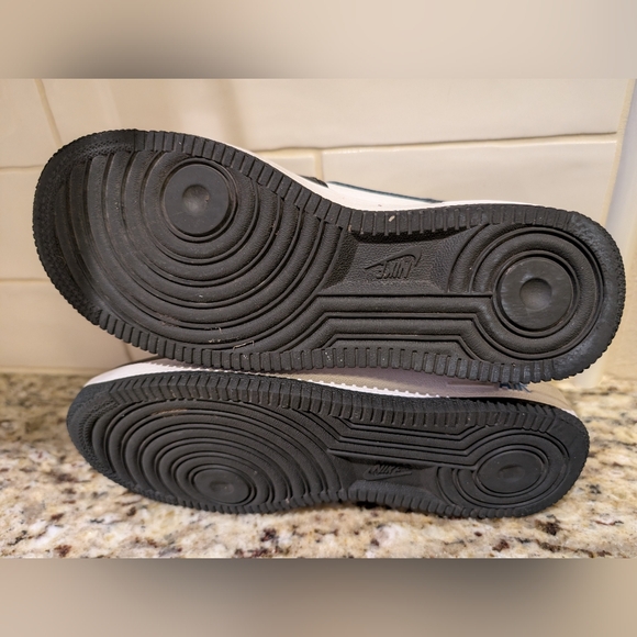 Nike Air Force Low GS Black Light Photo Blue Size 4Y - Picture 7 of 10